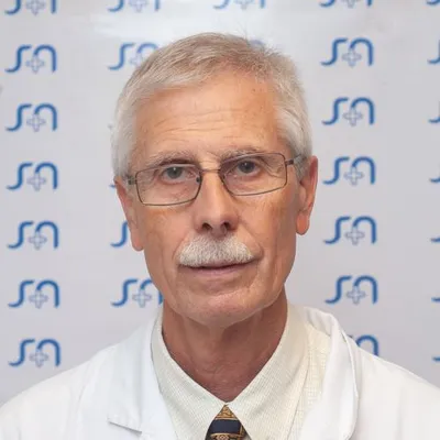 Dr Albiero, Eduardo