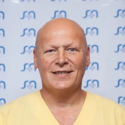 Dr Astore, Fabian