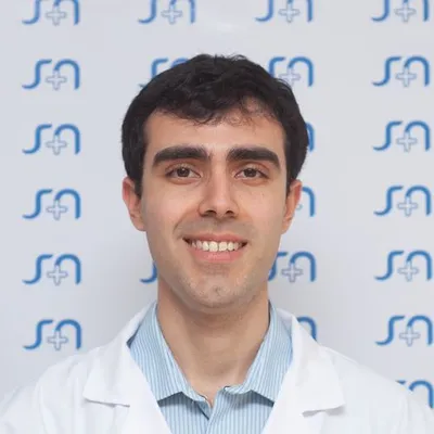 Dr Bustamante, Manuel