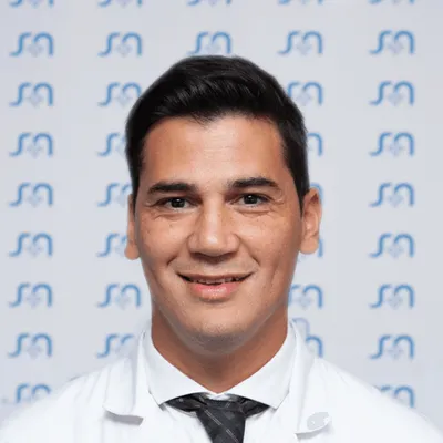 Dr Bustos, Damian