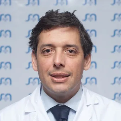 Dr. Campos, Lucas