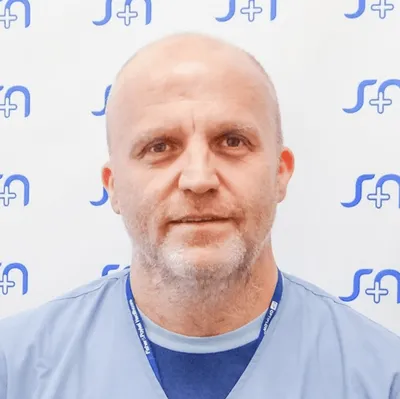 Dr Domínguez, Diego