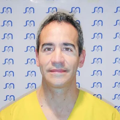 Dr Escudero, Juan