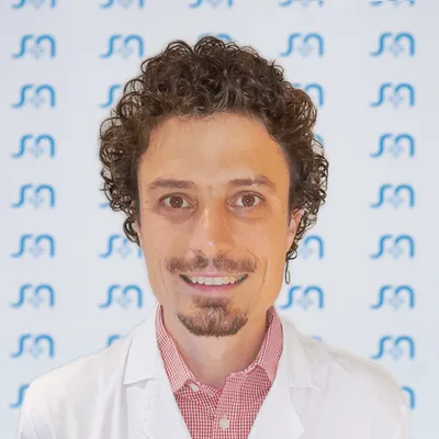 Dr Ferreyra, Andrés