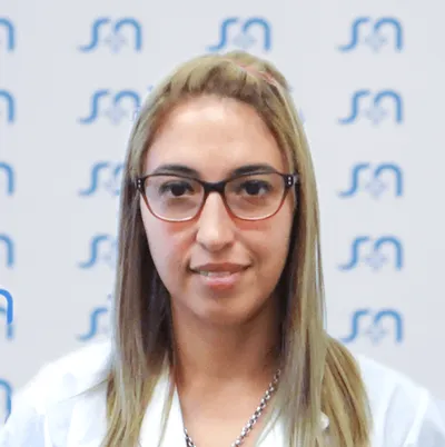 Dr Fortuna, Laura