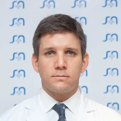 Dr Govedíc, Francisco