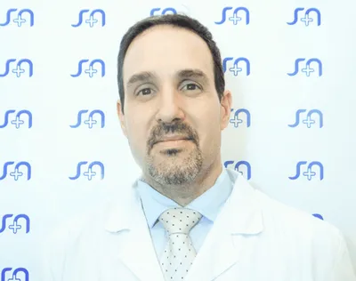 Dr Luchetta, Gastón Hernán