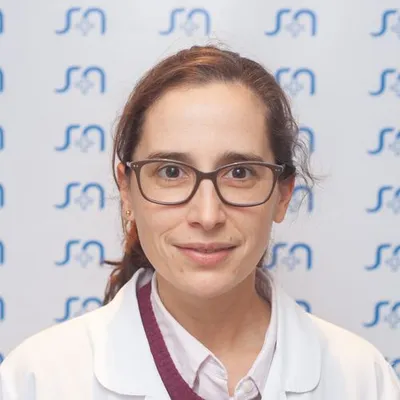 Dra Minoldo, Estefanía