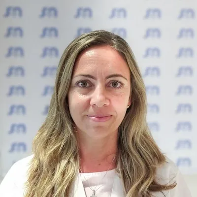 Dra Montamat, Laura