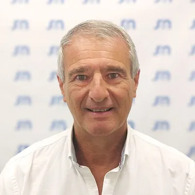 Dr Moretti, Mino Francisco