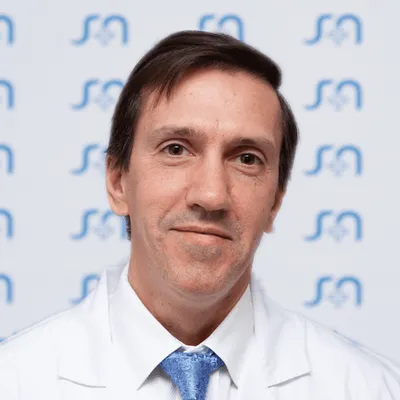 Dr Reviglio, Victor