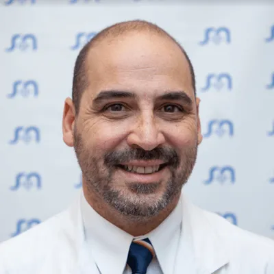 Dr Riera, Fernando