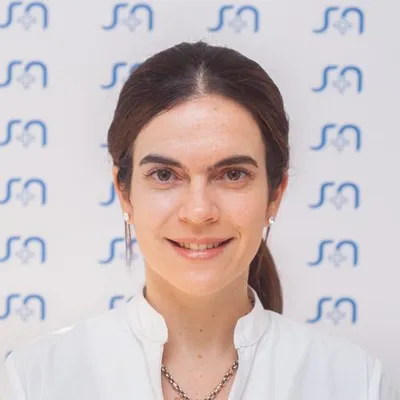 Dra Rivoira, Natalia