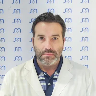Dr Secchi, Adrián