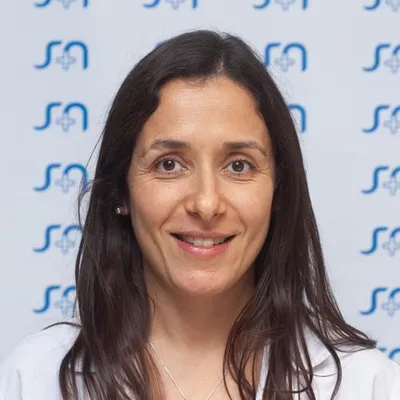 Dra Serrani, Analía
