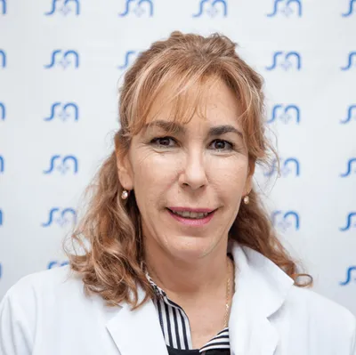 Dra Solis, Silvana