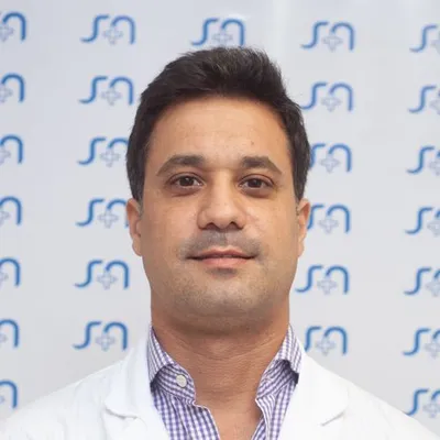 Dr Tavíp, Leonardo