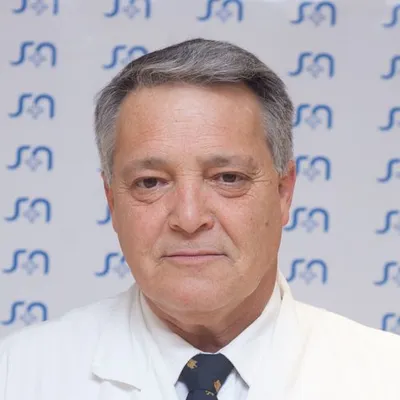 Dr Valdés, Fernando