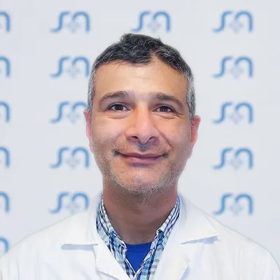 Dr Velázquez Quintar, Daniel Gustavo