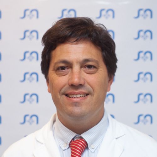 Dr Armando, Lucas