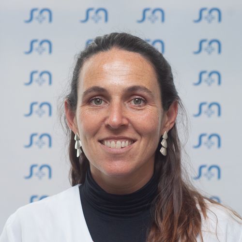 Dr Bruno Jewsbury, Paula