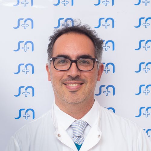 Dr Cadamuro, Gonzalo