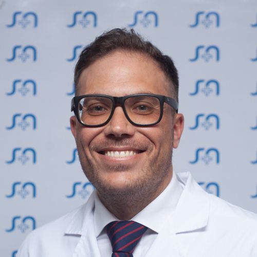 Dr Catá, Ezequiel