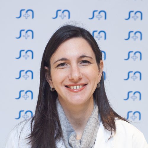 Dra Deluca, Débora