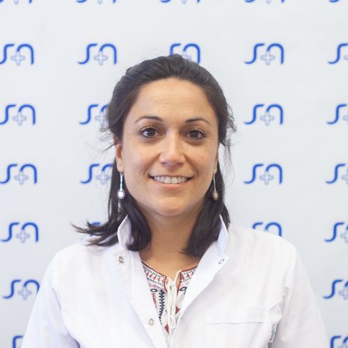 Dr Flores, Belén