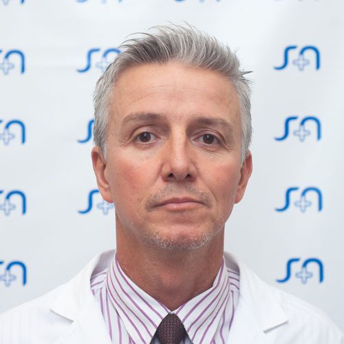 Dr Flores, Jorge