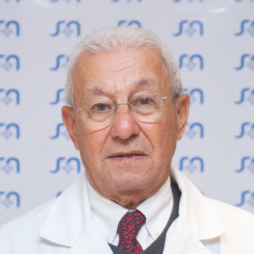 Dr Juarez, Julio