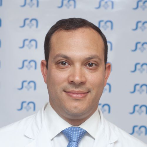 Dr Lucchini, Martín