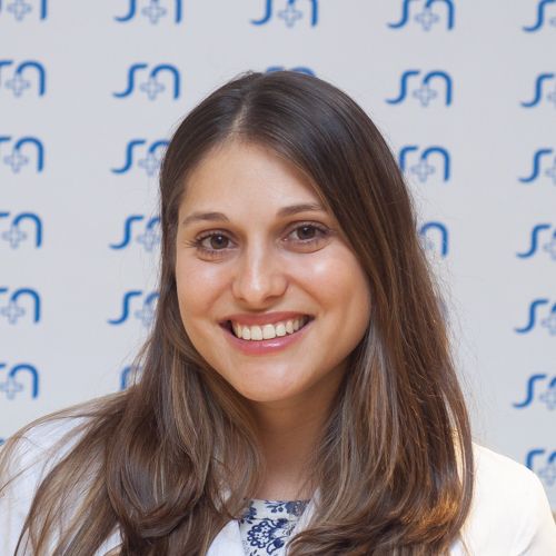 Dra Medina, Victoria