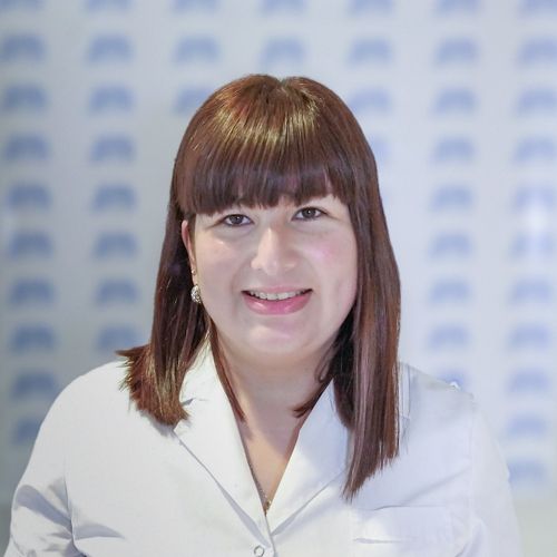 Dra Paz, Valeria