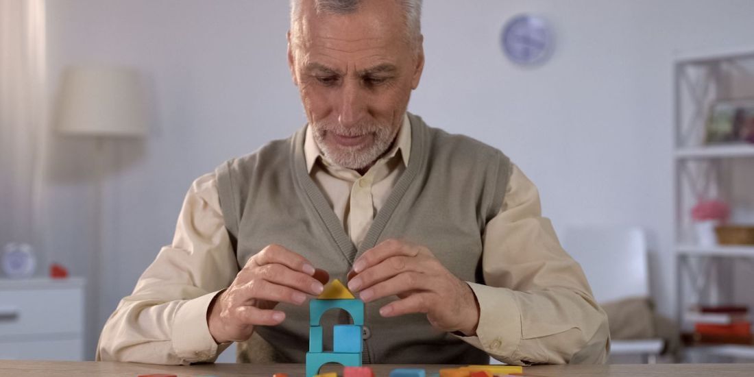 ¿Qué estrategias puedo utilizar para prevenir enfermedades neurocognitivas?