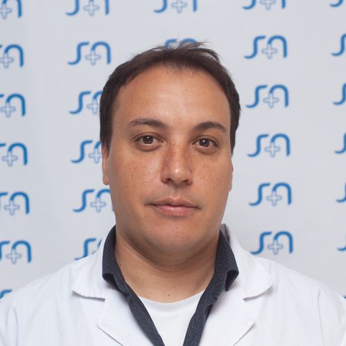 Dr Riva, Mauro