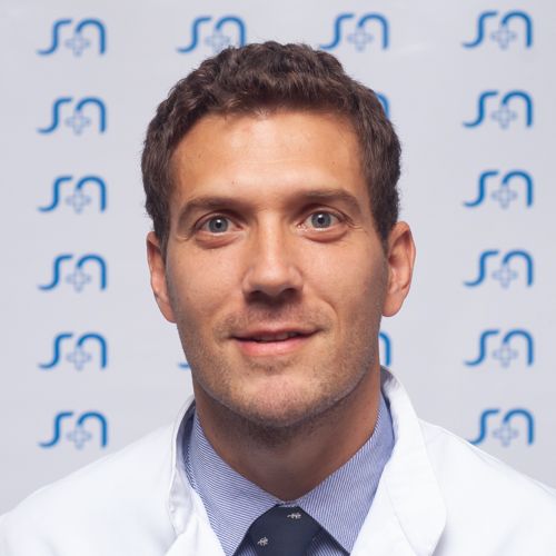 Dr Schumacher, Francisco